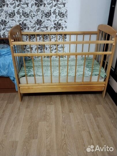 Кровать - Матрас в Подарок 120-60 дерево