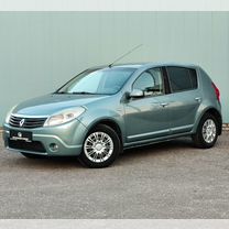 Renault Sandero 1.6 AT, 2011, 179 000 км, с пробегом, цена 690 000 руб.