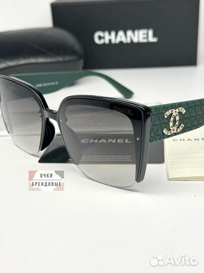 Солнцезащитные очки женские chanel