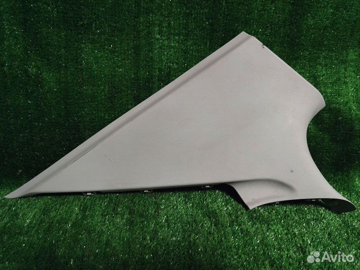 Накладка салона задняя skoda octavia А7