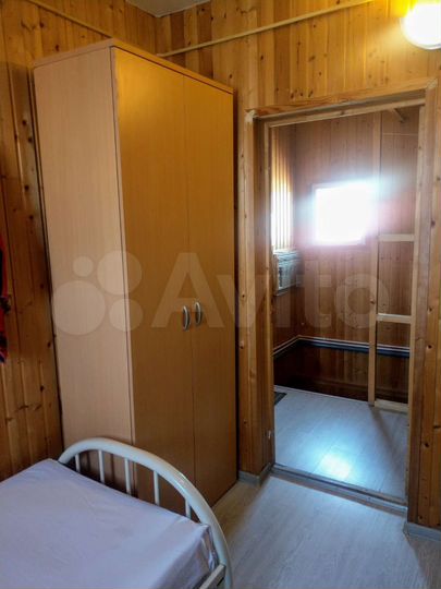 Комната 15 м² в 3-к., 2/2 эт.