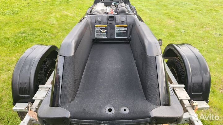 Гидроцикл Yamaha SuperJet 700