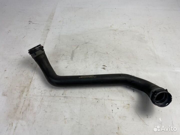 Патрубок системы охлаждения Mercedes E-Class W213