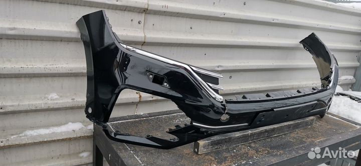 Бампер передний Volkswagen Touareg