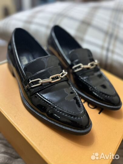 Лоферы Zara