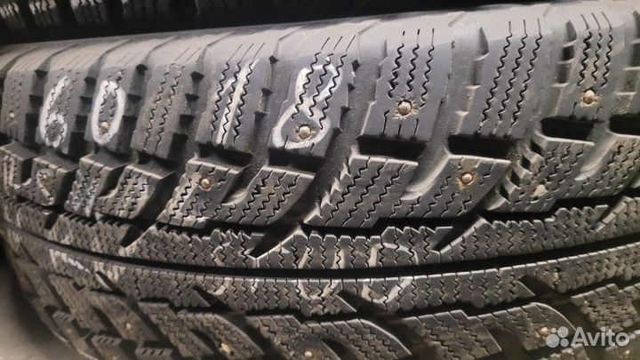 Marshal I'Zen RV Stud KC16 235/60 R18 107T