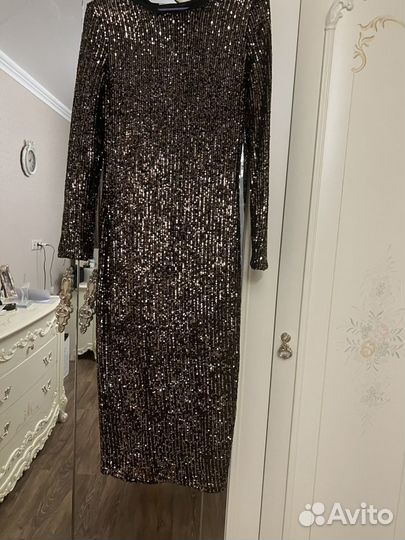 Вечернее платье миди