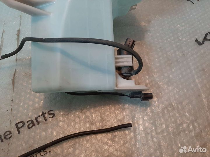 Бачок стеклоомывателя Kia Rio 4FB Оригинал