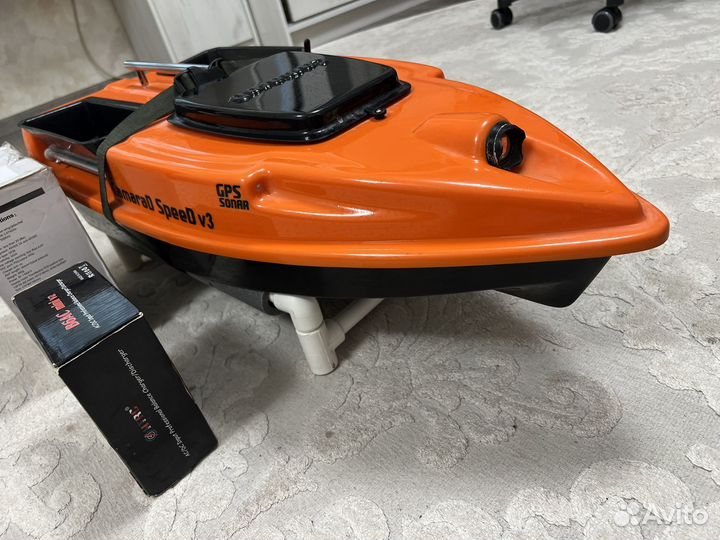 Кораблик для рыбалки Camarad