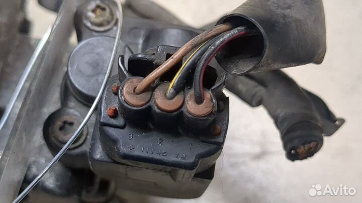 Заслонка дроссельная Toyota Yaris, 2002