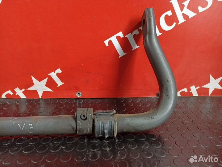 Стабилизатор передний