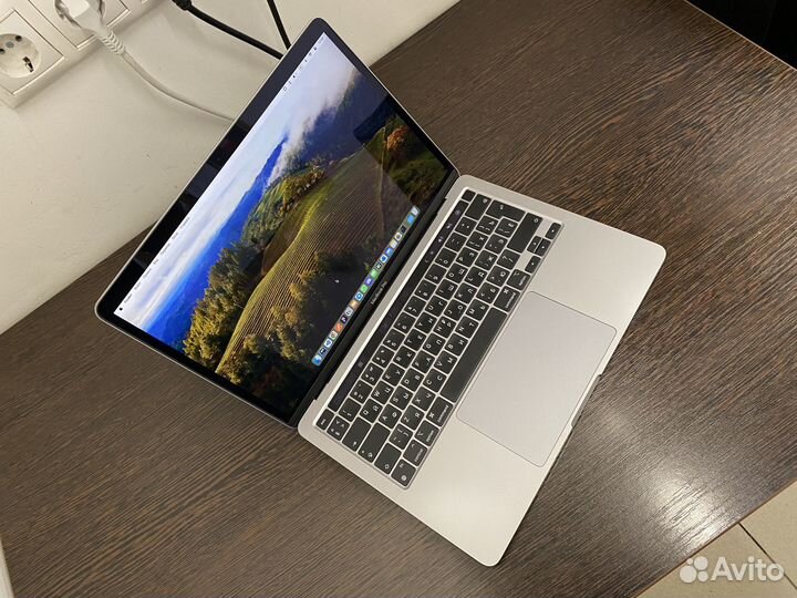 Macbook Pro 13 M1 16gb