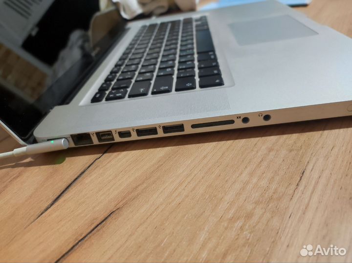Apple macbook pro 2012