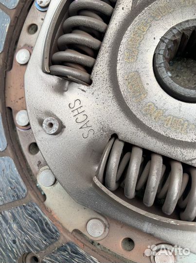 Маховик сцепление Фокус 3 1.6 pnda разборка