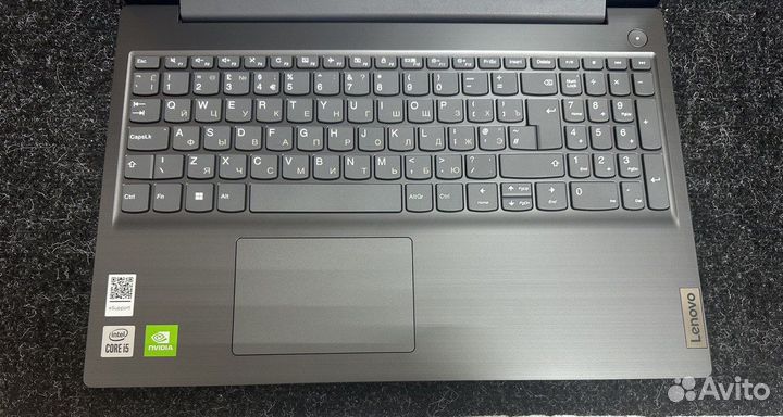 Lenovo (i5-10210u, 8GB, SSD256, MX 330 2GB)