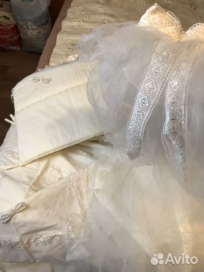 Комплект постельного детского белья, одеяла подуше