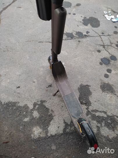 Самокат взрослый электрический бу