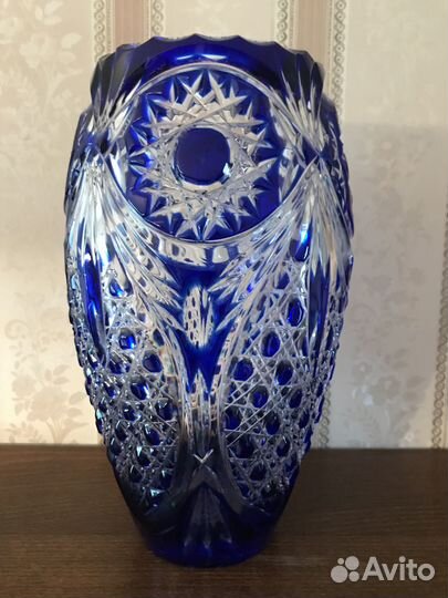 Ваза хрустальная синяя выс. 25 см