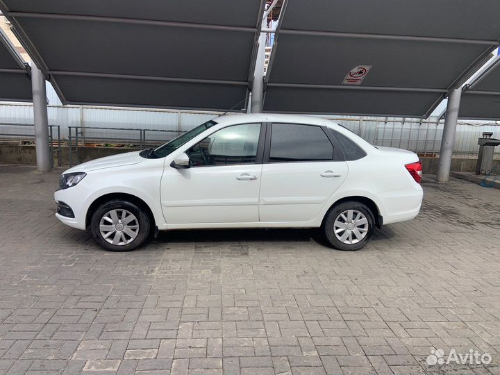 LADA Granta 1.6 МТ, 2021, 65 000 км