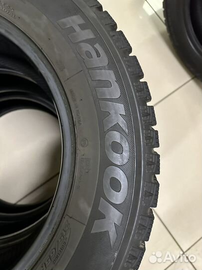 Hankook Winter I'Pike 215/65 R16 98T