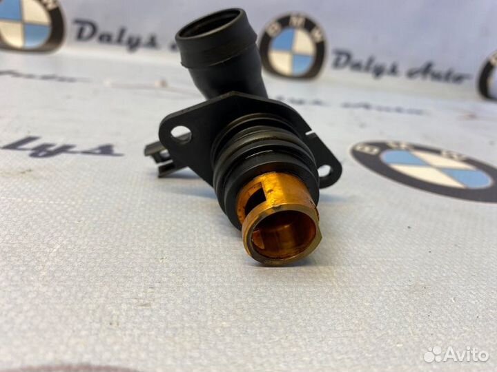 Штуцер Bmw 530I F10 N52B30A 2010-05-11