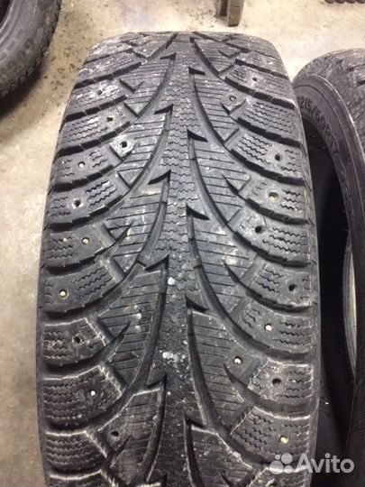 Hankook Winter I'Pike 215/60 R17