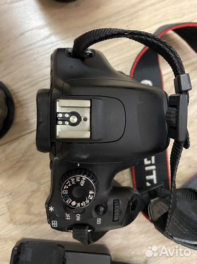 Фотоаппарат Canon eos 550D