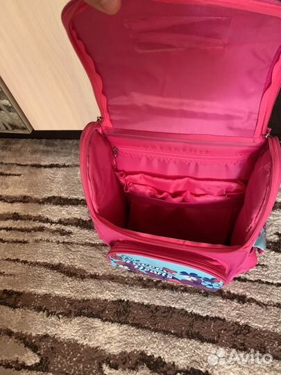 Портфель школьный для девочки