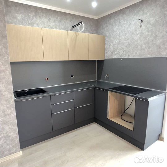 Кухни на заказ. Своё производство