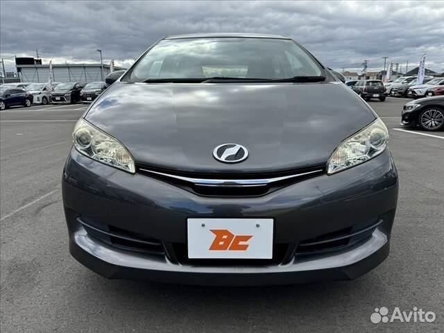 Toyota Wish 1.8 CVT, 2012, 102 000 км