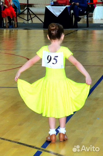Платье для бально-спортивных танцев