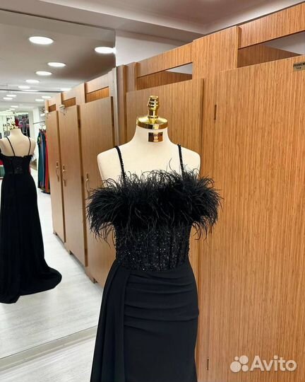 Элегантность вечернего платья для свадьбы