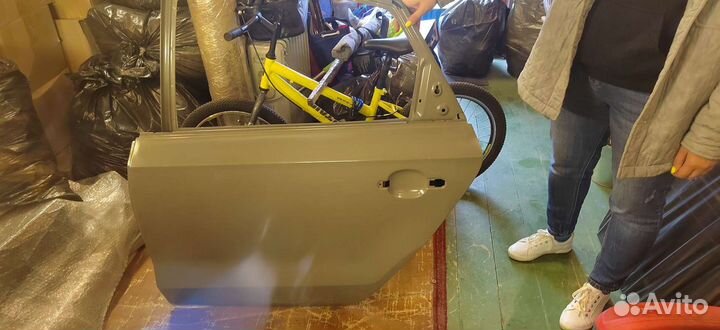 Дверь задняя левая на volkswagen polo седан