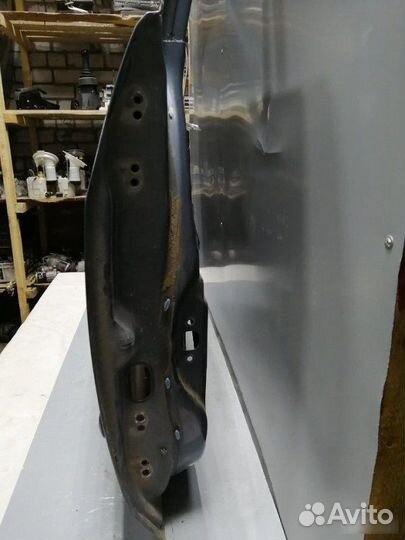 Дверь передняя правая Suzuki Liana универсал M16A