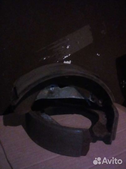 Задние тормозные колодки на opel ascona c