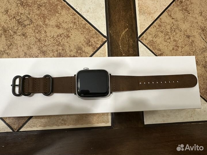 Apple Watch SE 2 44 мм