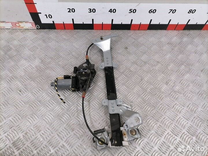 Стеклоподъемник передний правый Ford Fiesta 5 2003