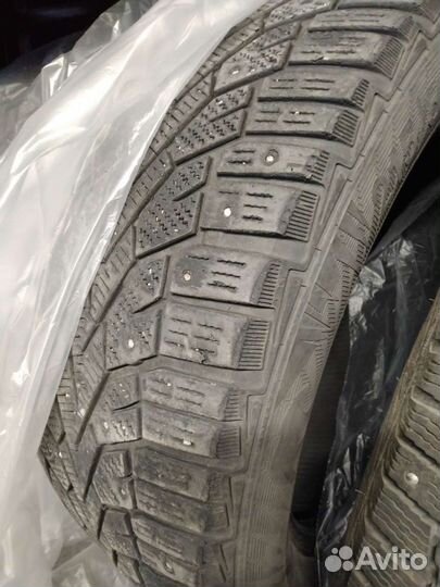 Gislaved NordFrost 100 215/55 R16