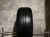 Yokohama Advan Fleva V701 215/50 R17 95W