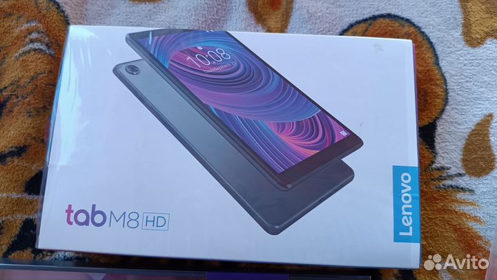 Планшет Lenovo tab M8