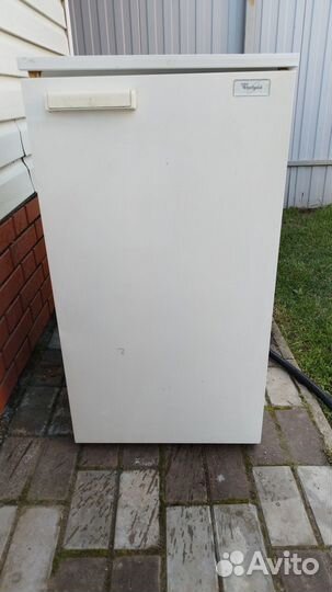 Холодильник whirlpool