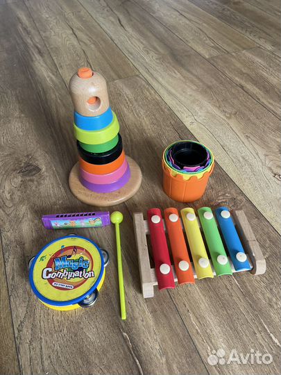 Развивающие игрушки пакетом