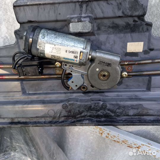 Моторчик люка бмв е34