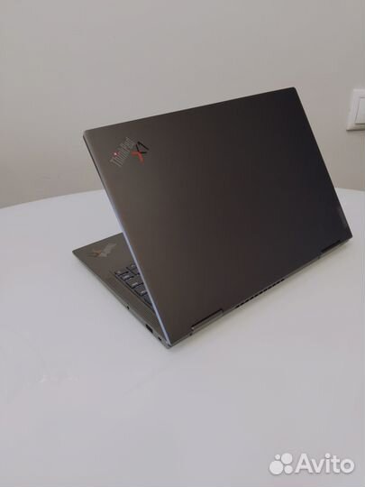 Lenovo Thinkpad X1 Yoga gen.7 (i7 1270p, 32Gb RAM)