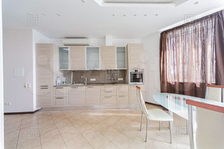 5-к. квартира, 300 м², 13/34 эт.