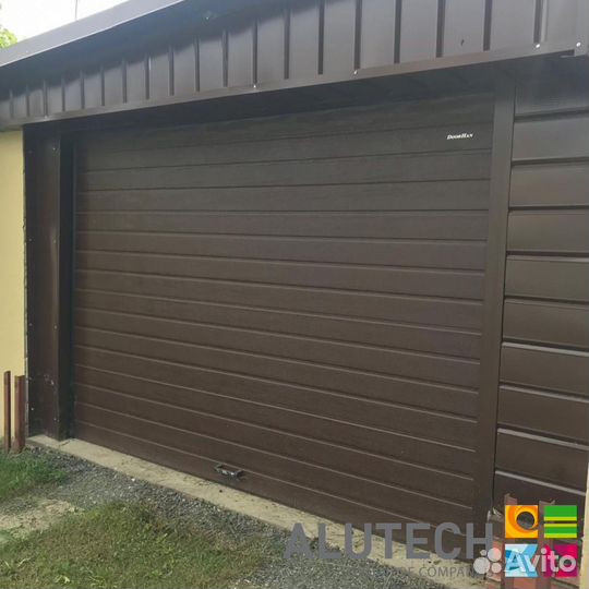 Гаражные ворота alutech