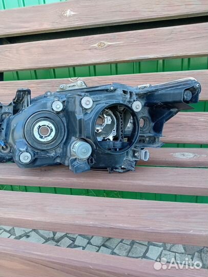Фара на toyota camry 55