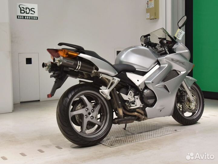 Honda VFR 800