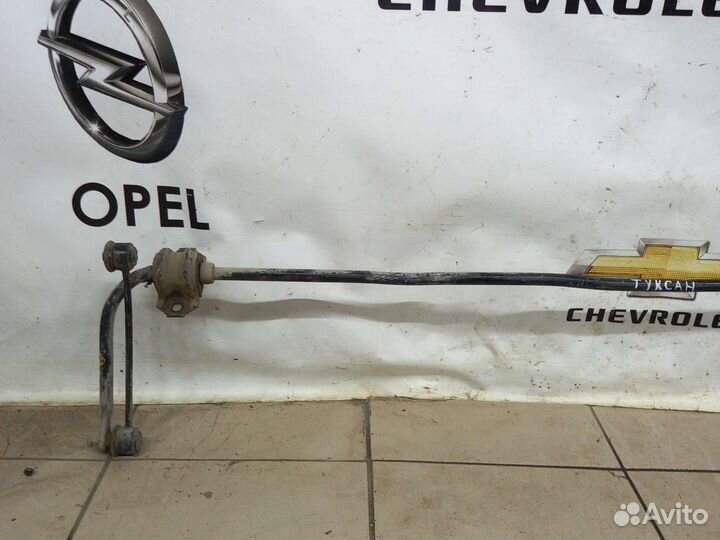 Задний стабилизатор Hyundai tucson 1, sportage 2