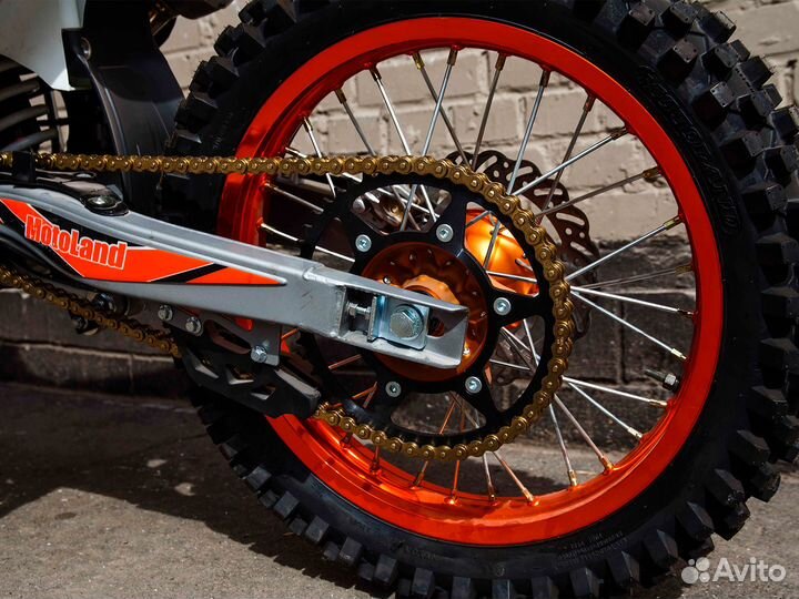 Мотоцикл эндуро Motoland SX250 оранжевый